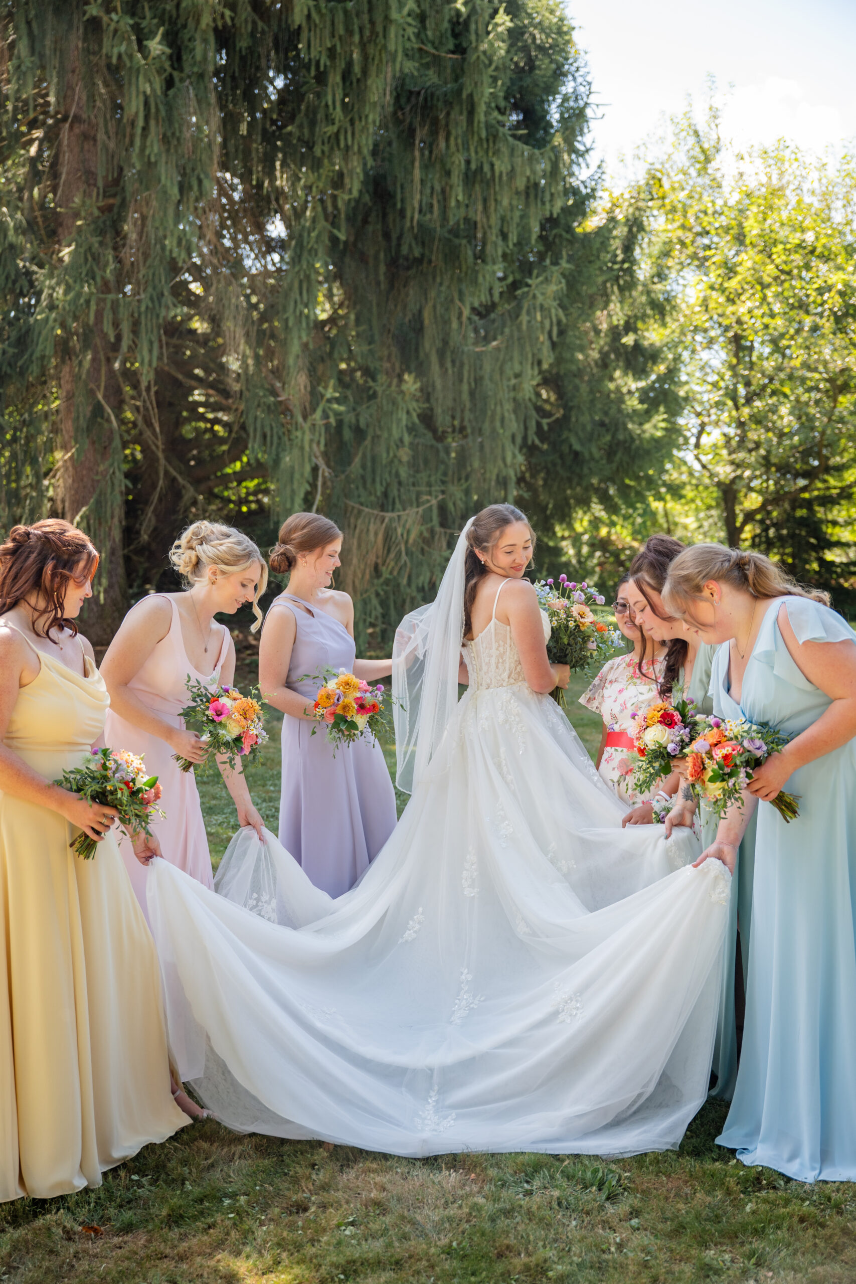 Pittsburgh wedding photographer capturing a timeless wedding portrait during an elegant Pennsylvania wedding
